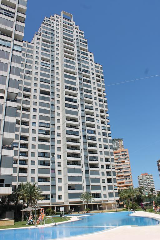 Carmentxu Gemelos 26 * Benidorm